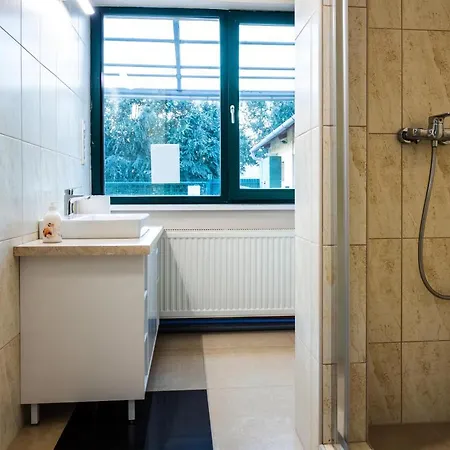 Napfeny Panzio Es Rendezvenyhaz Guest house Kecskemet