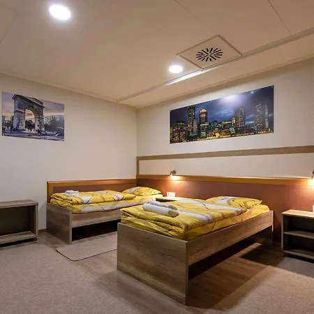 Napfeny Panzio Es Rendezvenyhaz Kecskemét