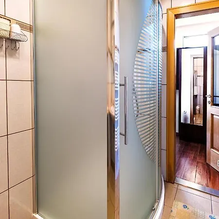 فندق Napfeny Panzio Es Rendezvenyhaz 3*